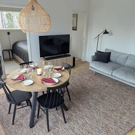 Yllaes Nietos & 2 Tickets Jaktstuga *