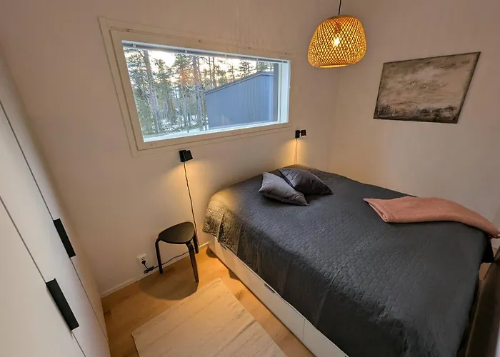 Gerendaház Yllaes Nietos & 2 Tickets *